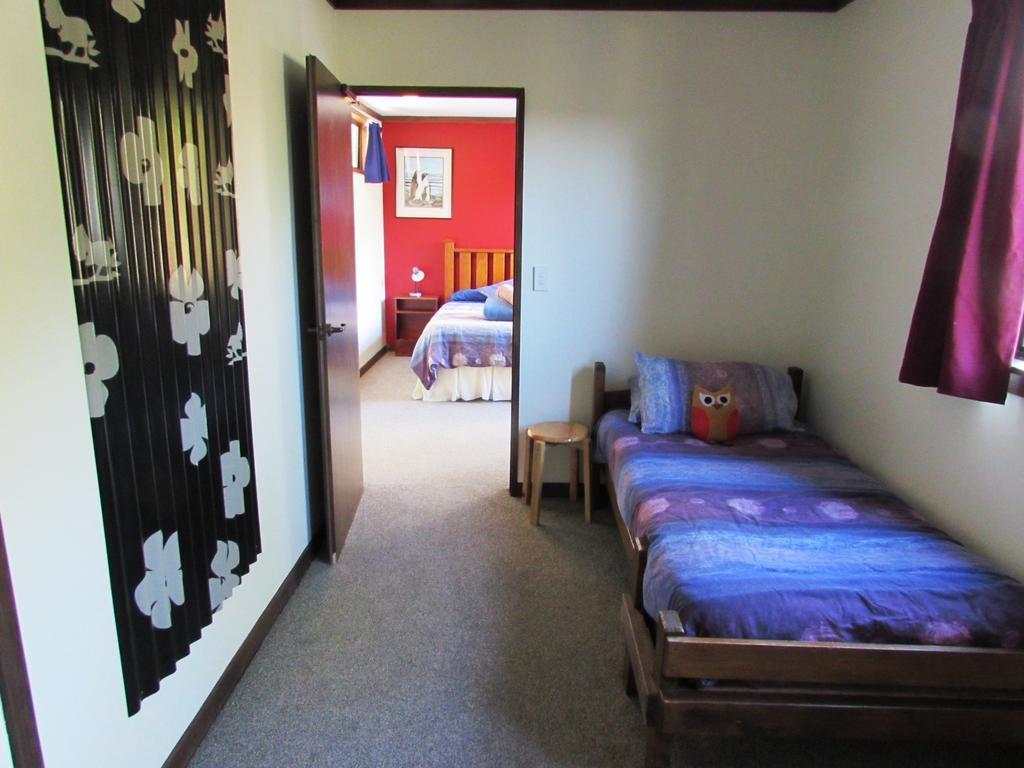 Birdsong Accommodation โฮกิทิกา ภายนอก รูปภาพ