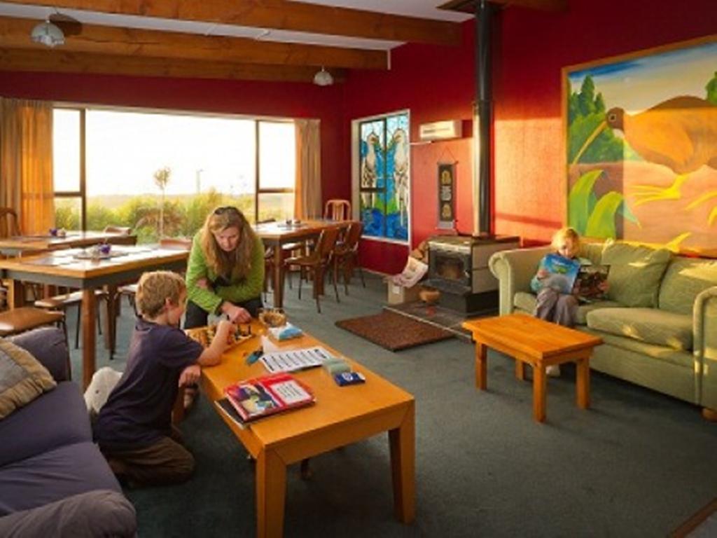 Birdsong Accommodation โฮกิทิกา ห้อง รูปภาพ