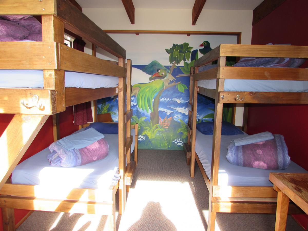 Birdsong Accommodation โฮกิทิกา ภายนอก รูปภาพ