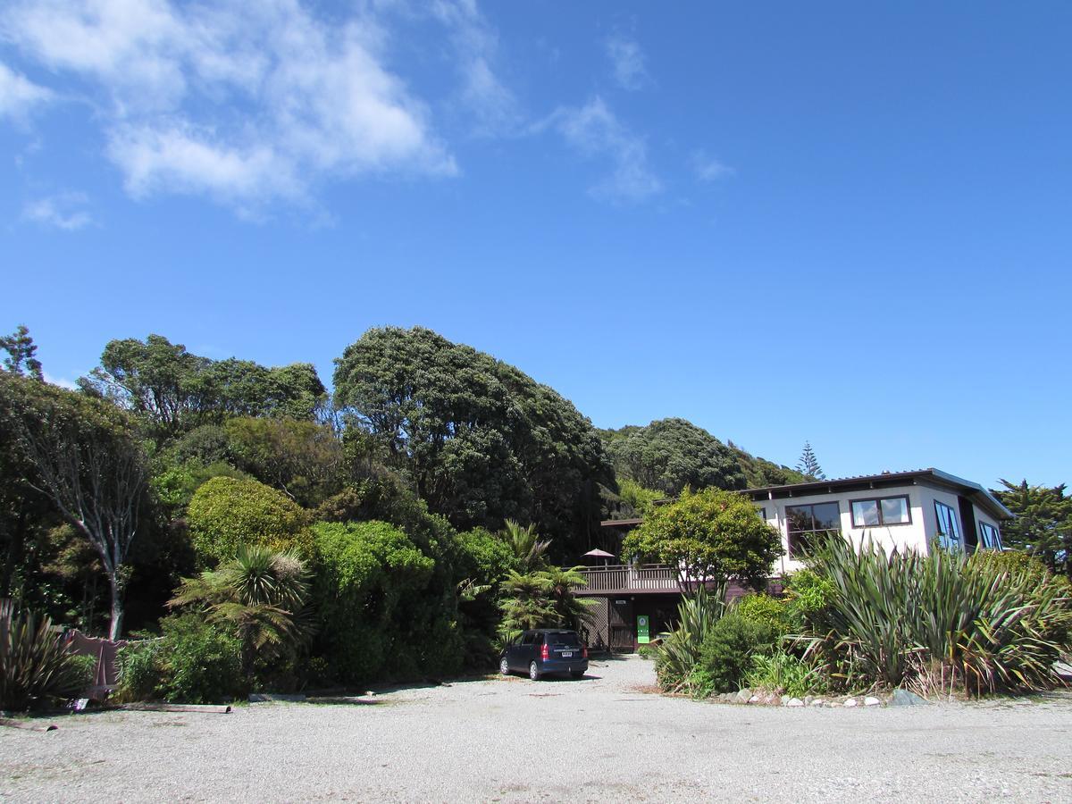 Birdsong Accommodation โฮกิทิกา ภายนอก รูปภาพ
